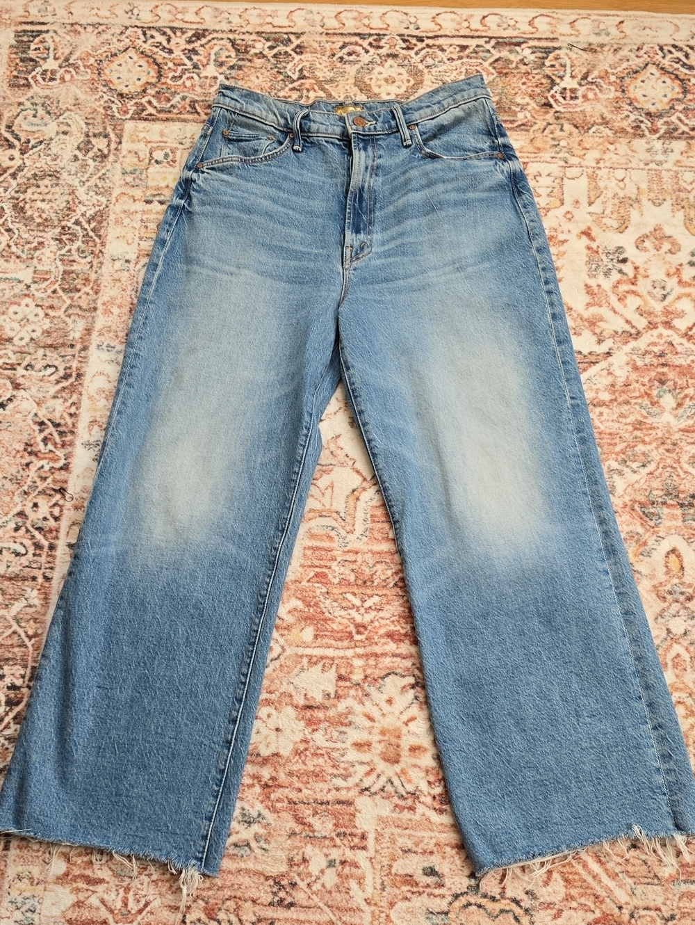 MOTHER The Maven Ankle Fray Wide-Leg Jeans in Light Blue Wash Size 28